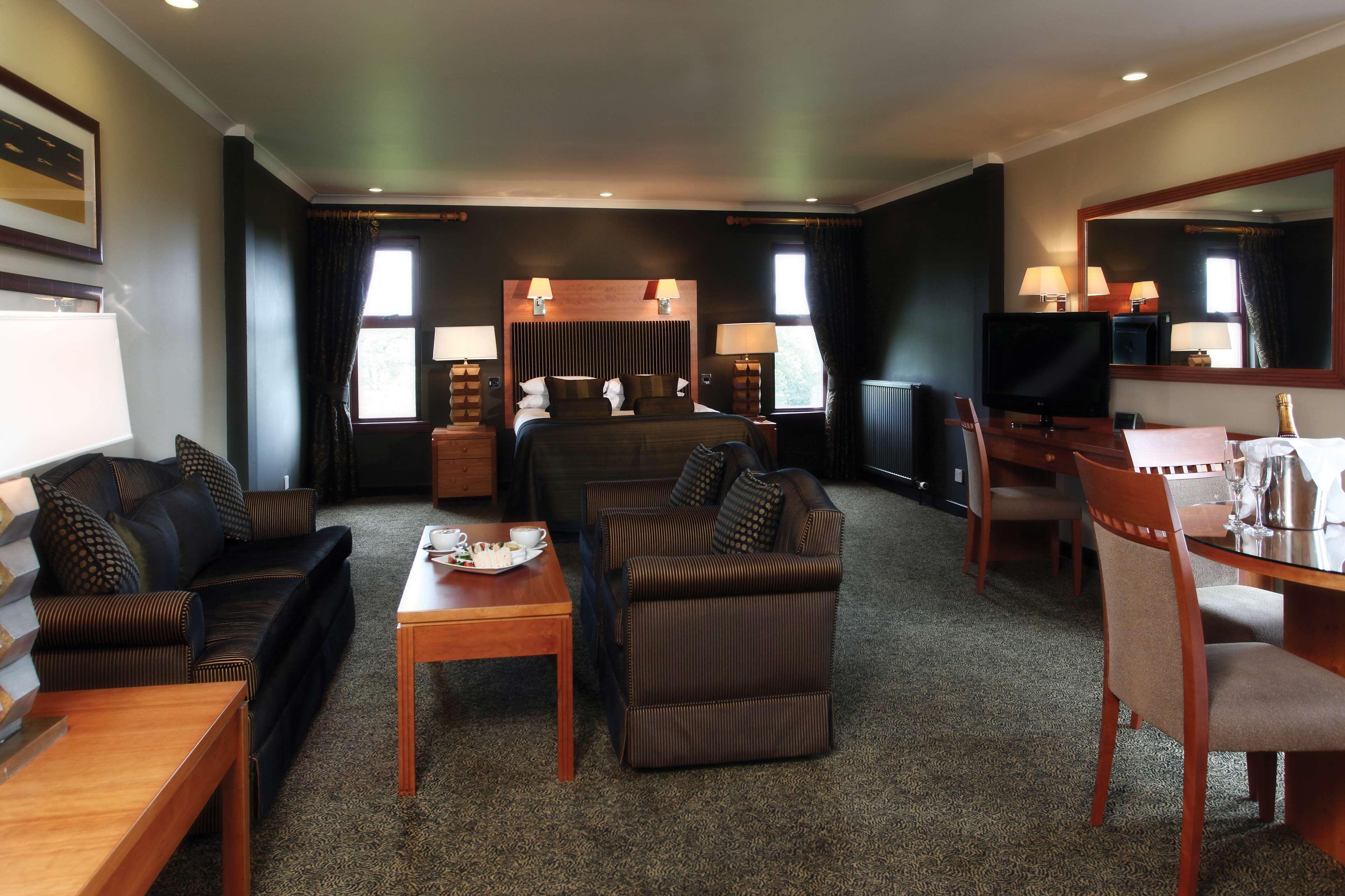 Best Western Garfield House Hotel Chryston Eksteriør bilde