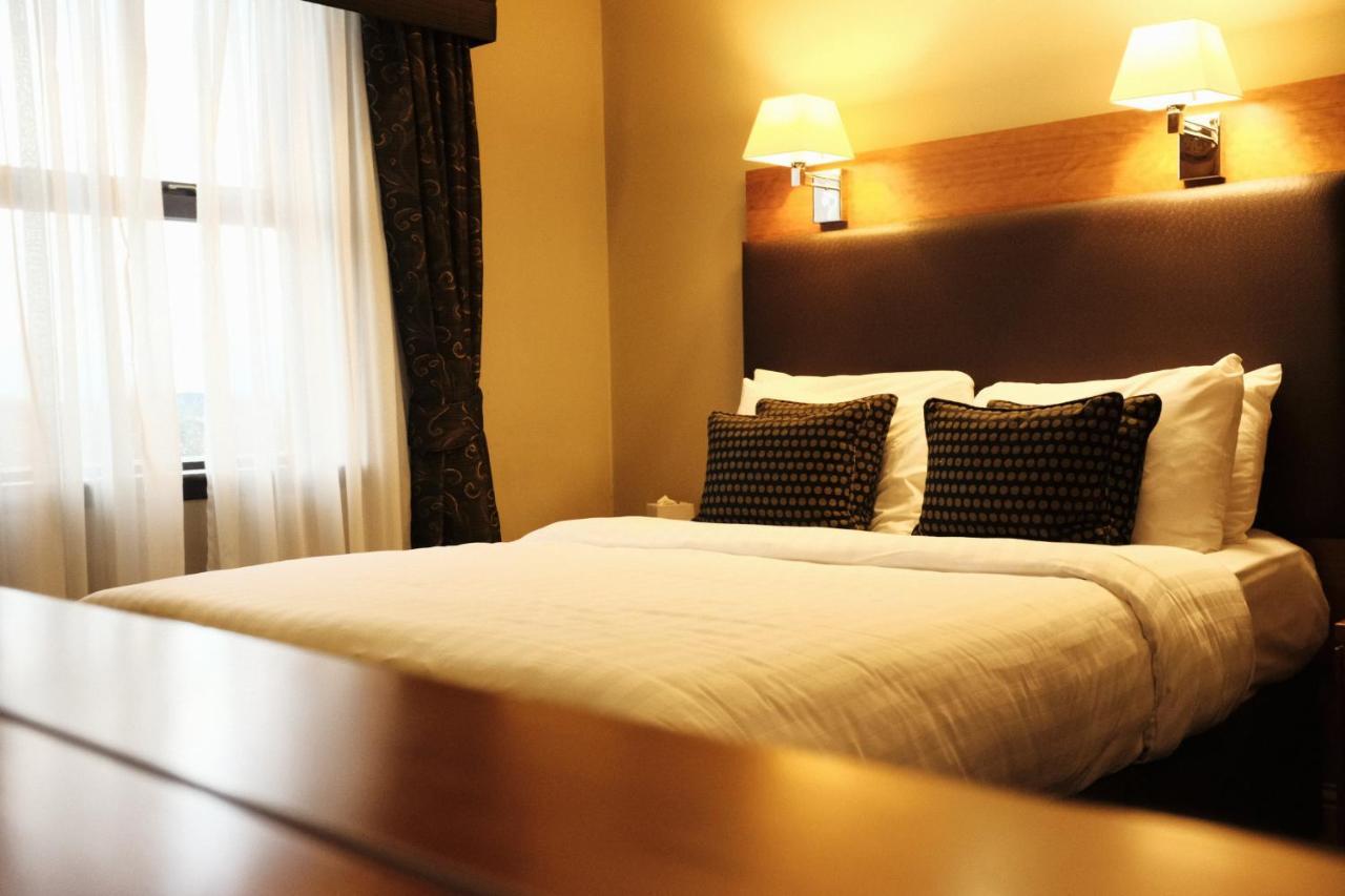 Best Western Garfield House Hotel Chryston Eksteriør bilde